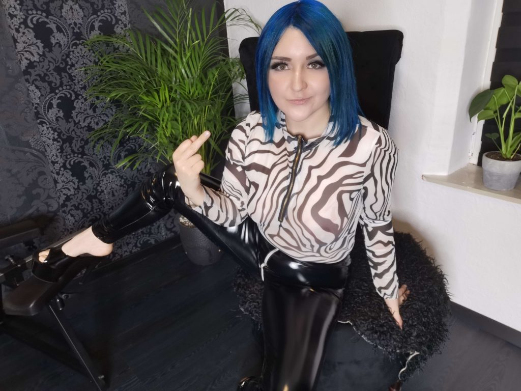 f38ebfe9e06bda82019e3ee70953dee3