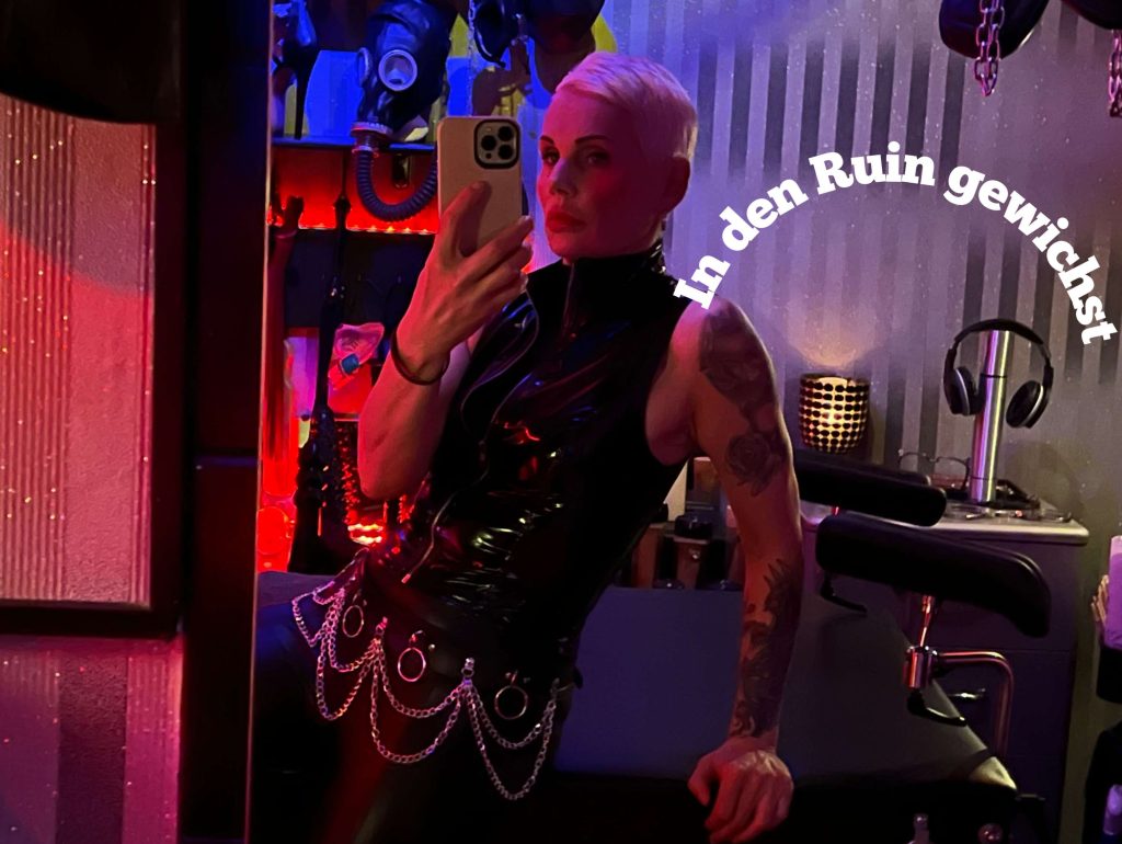 431455f0f7aea2172da0df667f28ef95