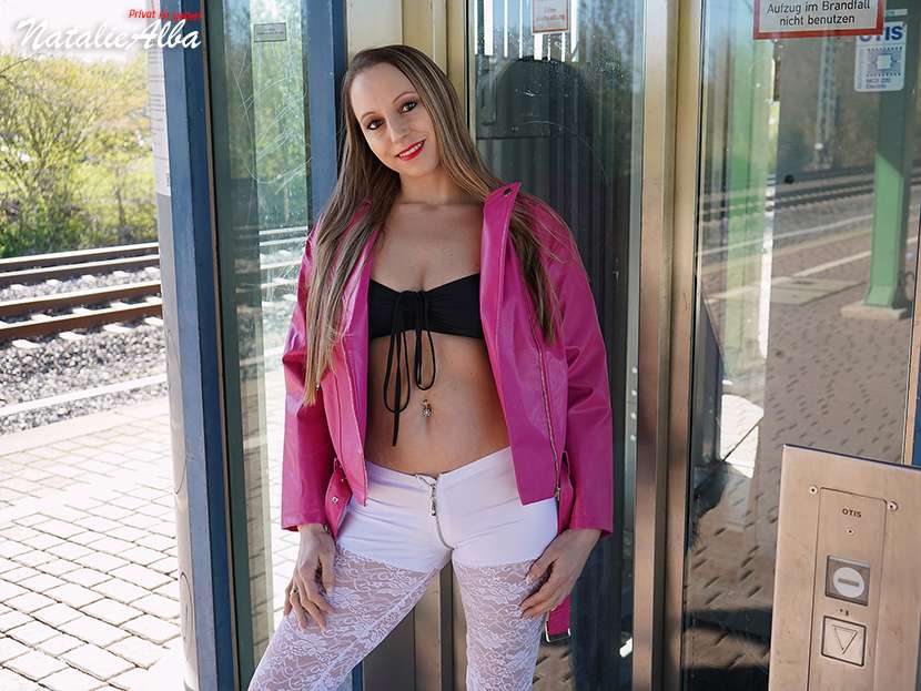 e94af89bfda26f12de113d7524226969