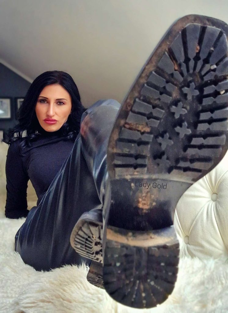 9f8949b2945b402642196224704dab40