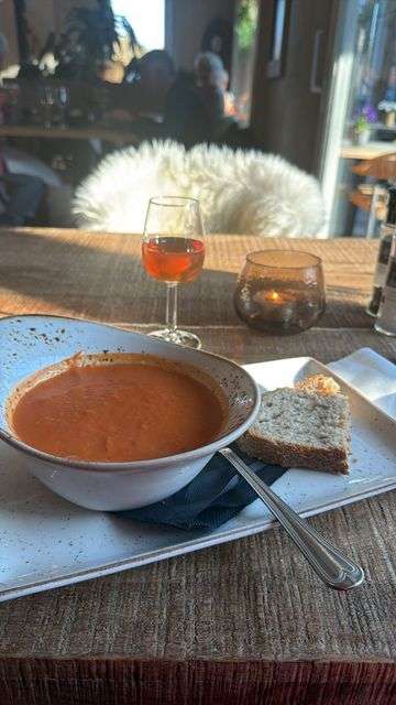 10bf45f90f98d05c8cc2ce454438f19b